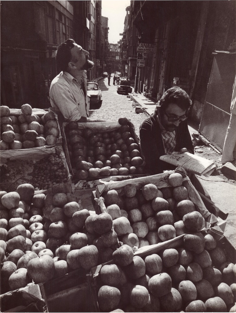 September 2, 1978, Saturday. Mehmet Güleryüz photographed by Ara Güler. © Estate of Mehmet Güleryüz